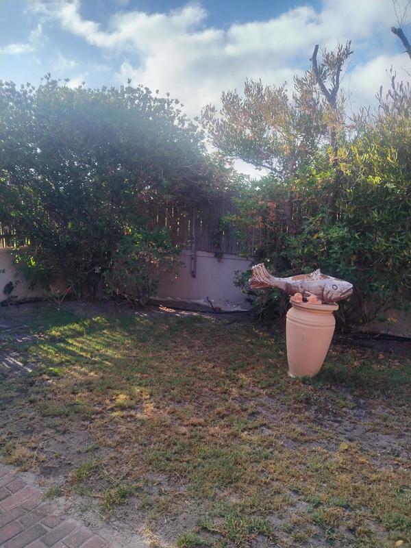 To Let 1 Bedroom Property for Rent in Vermont Western Cape